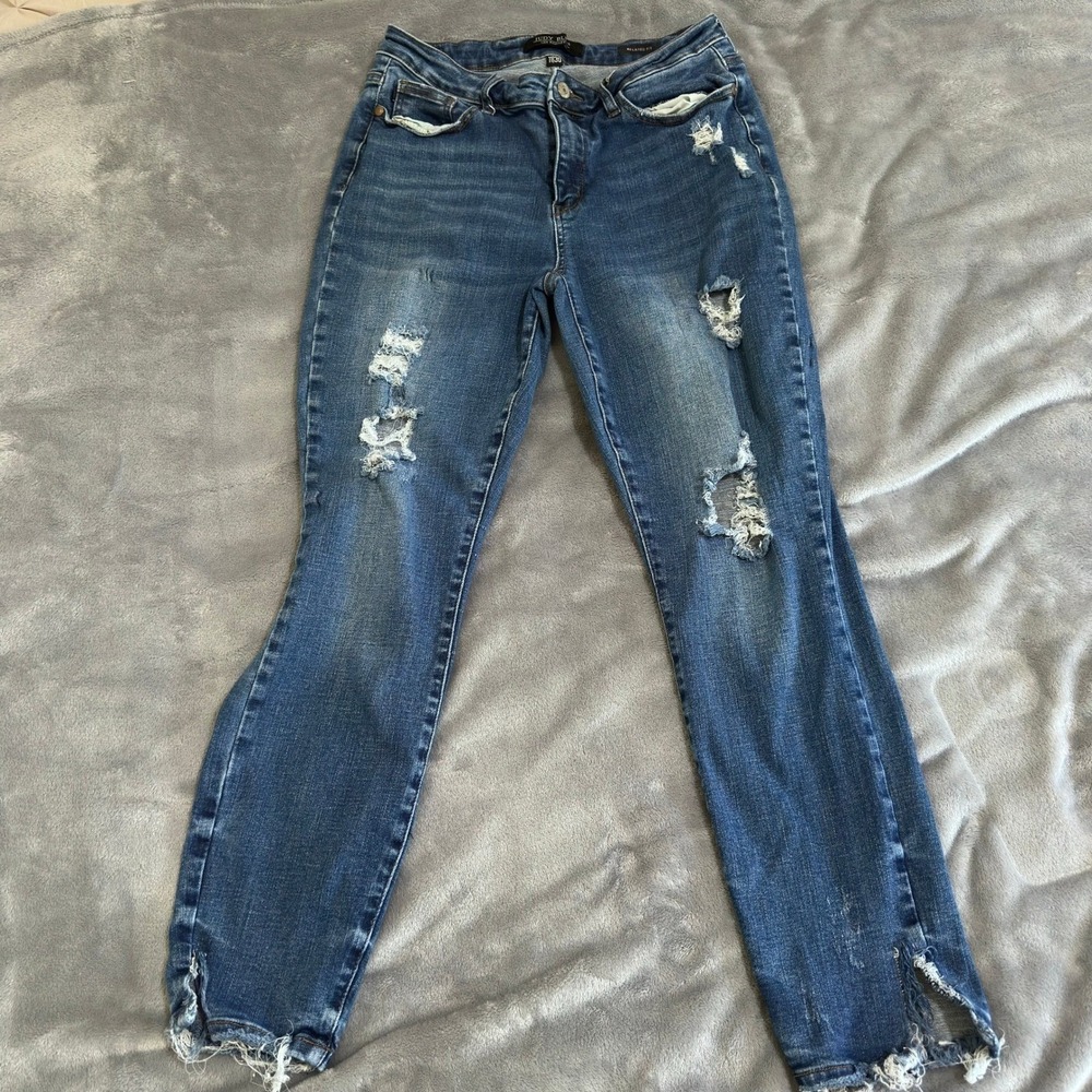 Judy Blue Relaxed Fit Distressed Jeans Women's 11/30 Mid Rise Raw Hem Stretch